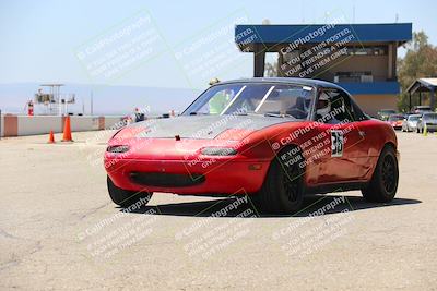 media/Apr-30-2022-CalClub SCCA (Sat) [[98b58ad398]]/Around the Pits/